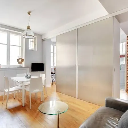 Elegant 2 Pieces Moderne - Rue Du Colisee *